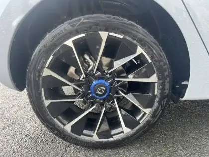 Photo 39 Renault Clio  TCe 90 ch GSR2