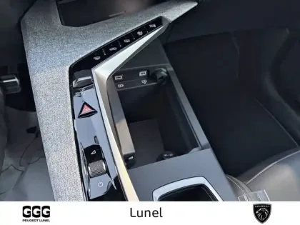 Photo 78 Peugeot 5008  Hybrid 145 e-DCS6