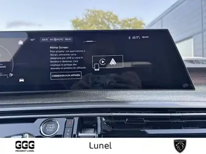 Photo 48 Peugeot 5008  Hybrid 145 e-DCS6