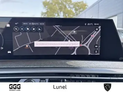 Photo 72 Peugeot 5008  Hybrid 145 e-DCS6