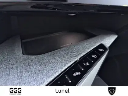 Photo 50 Peugeot 5008  Hybrid 145 e-DCS6