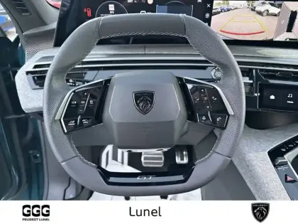 Photo 43 Peugeot 5008  Hybrid 145 e-DCS6