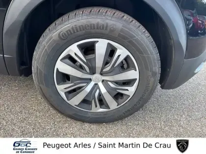 Photo 10 Peugeot 2008  Electrique 136 ch