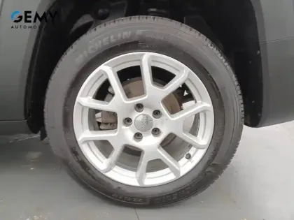 Photo 10 Jeep Renegade  1.3 GSE T4 150 ch BVR6