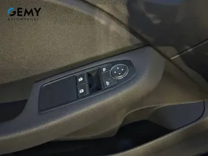 Photo 80 Renault Clio Gén. V (BJA) Ph1 NG Equilibre 5