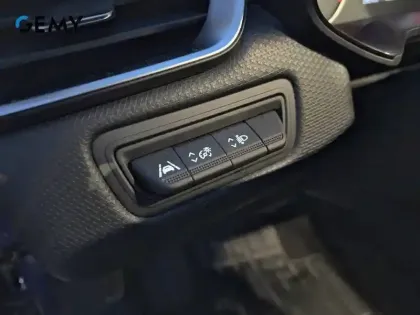 Photo 79 Renault Clio Gén. V (BJA) Ph1 NG Equilibre 5