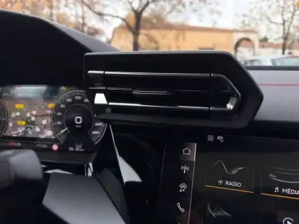 Photo 27 Audi A3  Sportback TFSI e Hybride rechargeable 272 S tronic 6