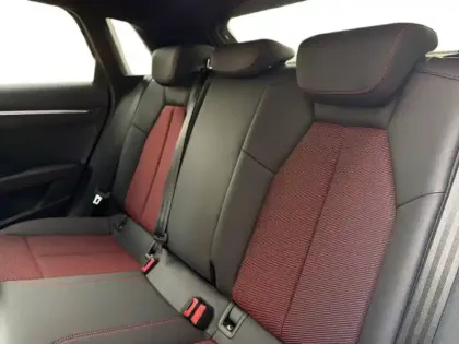 Photo 13 Audi A3  Sportback TFSI e Hybride rechargeable 272 S tronic 6