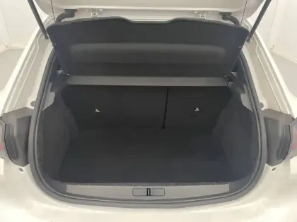 Photo 44 Peugeot 208  PureTech 100 S&S EAT8