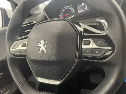 Photo 60 Peugeot 208  PureTech 100 S&S EAT8