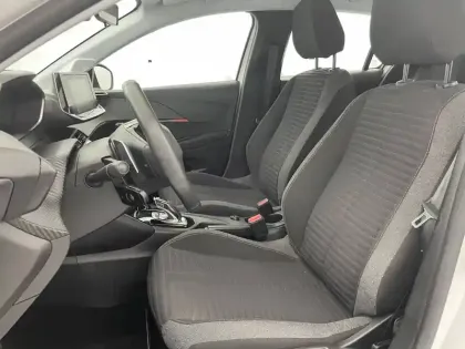 Photo 13 Peugeot 208  PureTech 100 S&S EAT8