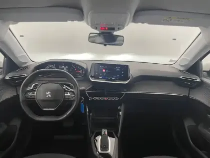 Photo 63 Peugeot 208  PureTech 100 S&S EAT8