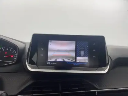 Photo 59 Peugeot 208  PureTech 100 S&S EAT8