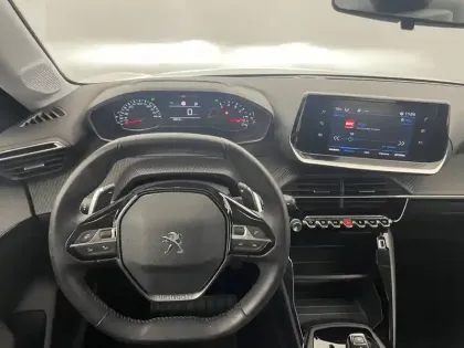 Photo 53 Peugeot 208  PureTech 100 S&S EAT8