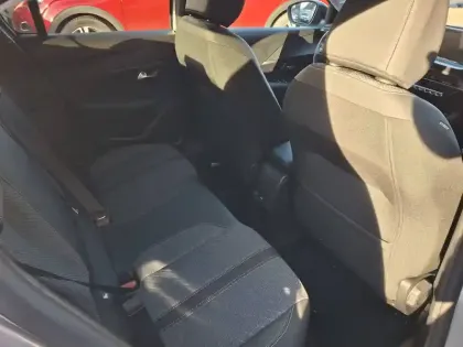 Photo 13 Peugeot 208  PureTech 100 S&S BVM6