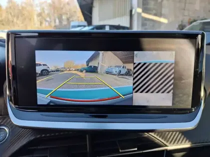 Photo 25 Peugeot 208  PureTech 100 S&S BVM6