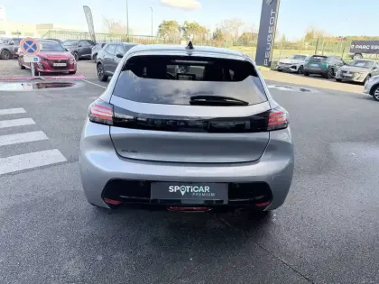 Photo 31 Peugeot 208  PureTech 100 S&S BVM6