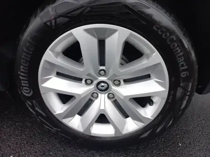 Photo 6 Renault Captur  TCe 90 - 21