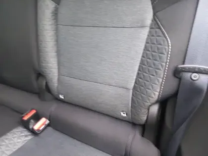 Photo 17 Renault Captur  TCe 90 - 21