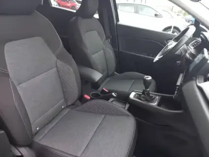 Photo 3 Renault Captur  TCe 90 - 21