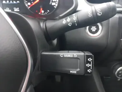 Photo 31 Renault Captur  TCe 90 - 21