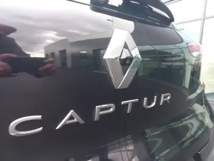 Photo 8 Renault Captur  TCe 90 - 21