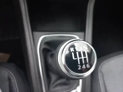 Photo 26 Renault Captur  TCe 90 - 21