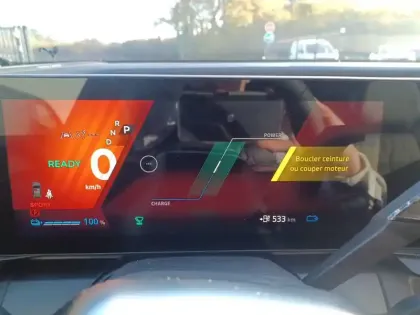 Photo 87 Renault Scenic  E-Tech electrique 220 ch grande autonomie