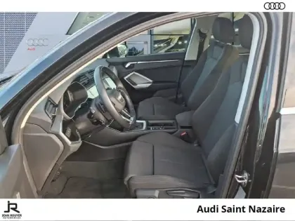 Photo 2 Audi Q3  35 TFSI 150 ch S tronic 7