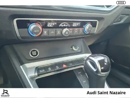 Photo 19 Audi Q3  35 TFSI 150 ch S tronic 7