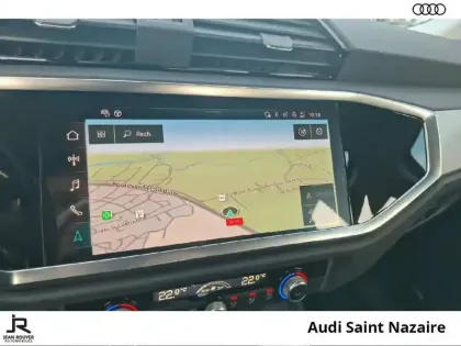 Photo 16 Audi Q3  35 TFSI 150 ch S tronic 7