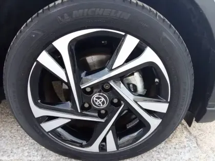 Photo 47 Toyota C-HR  Hybride 2.0L