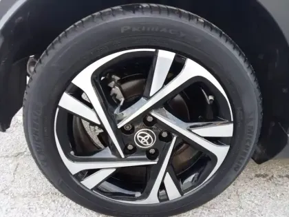 Photo 48 Toyota C-HR  Hybride 2.0L