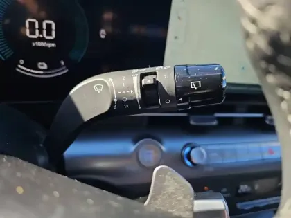 Photo 52 Hyundai Kona  Hybrid 129