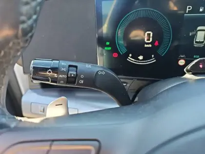 Photo 51 Hyundai Kona  Hybrid 129