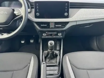 Photo 10 Skoda Kamiq  1.0 TSI Evo 2 116 ch BVM6