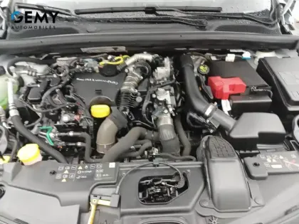 Photo 14 Renault Clio  Blue dCi 100