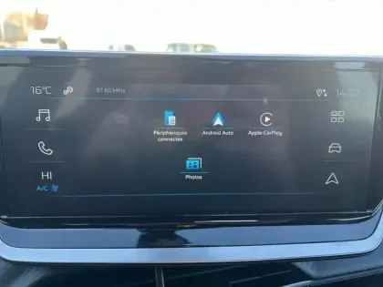 Photo 13 Peugeot 2008  PureTech 100 S&S BVM6