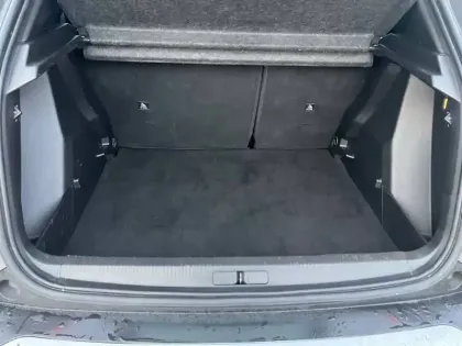 Photo 21 Peugeot 2008  PureTech 100 S&S BVM6