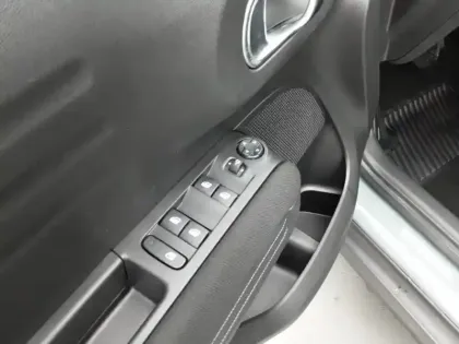 Photo 17 Citroën C3 Aircross  PureTech 130 S&S EAT6