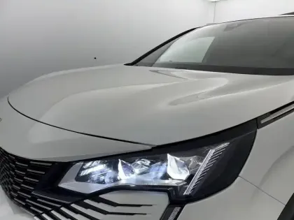 Photo 23 Peugeot 3008  Hybrid4 300 e-EAT8