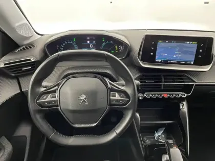 Photo 21 Peugeot 208  Electrique 50 kWh 136ch