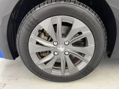 Photo 18 Peugeot 208  Electrique 50 kWh 136ch