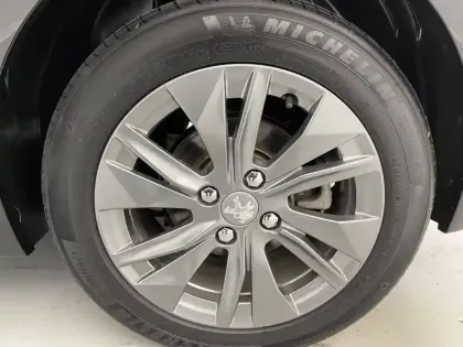 Photo 15 Peugeot 208  Electrique 50 kWh 136ch