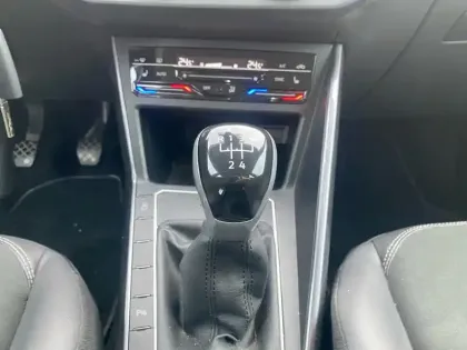 Photo 36 Volkswagen Polo  1.0 TSI 95 S&S BVM5