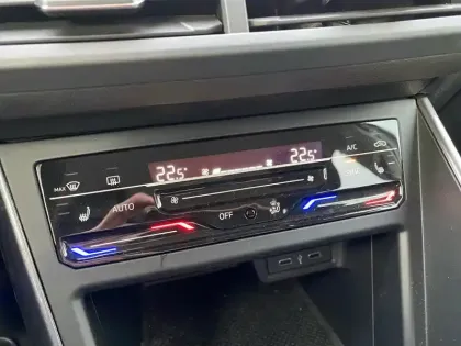 Photo 23 Volkswagen Polo  1.0 TSI 95 S&S BVM5