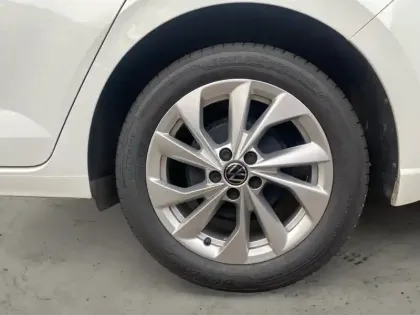 Photo 32 Volkswagen Polo  1.0 TSI 95 S&S BVM5