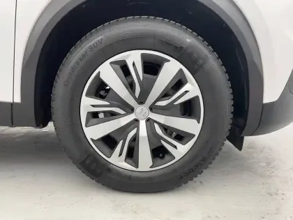 Photo 54 Peugeot 2008  PureTech 100 S&S BVM6