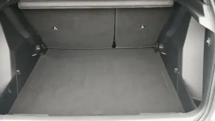 Photo 27 Peugeot 2008  PureTech 100 S&S BVM6