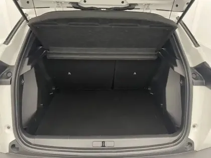 Photo 49 Peugeot 2008  PureTech 100 S&S BVM6